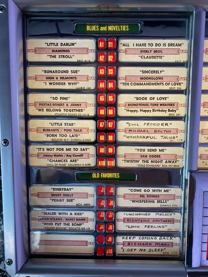 Seeburg M100C jukebox 1952